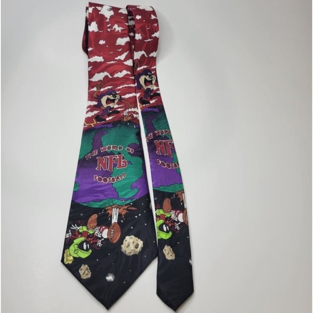 VTG 90s Warner Bros NFL Football Space Jam Tie
